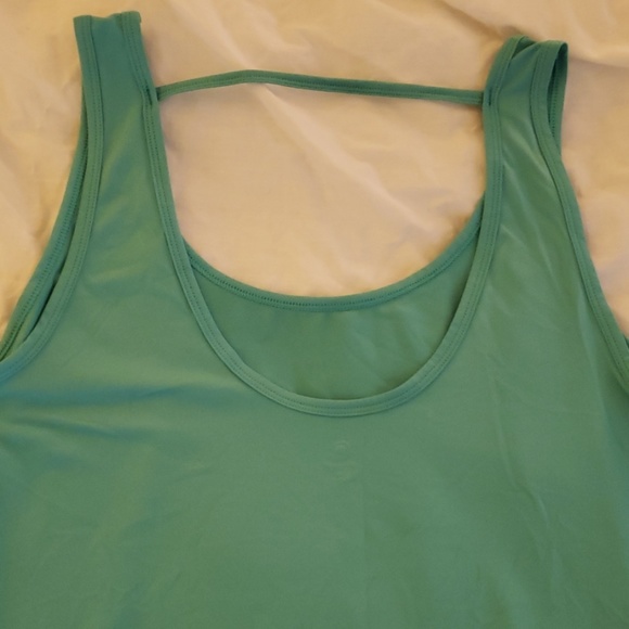 Super soft tank top! - Picture 2 of 3